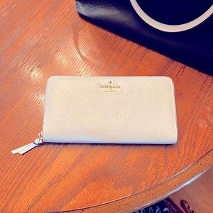 Kate Spade wallet